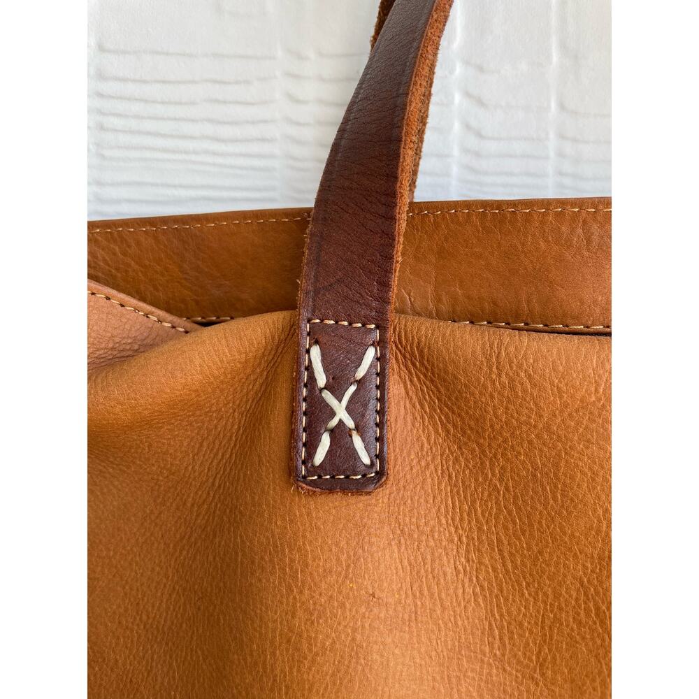 Leaders in Leather all Leather Purse or Bag camel tan - Picture 4 of 10